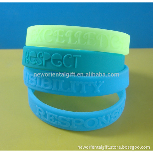 Fashion Embossed 100% Silicone Bracelets/Cheapest Silicone Bracelets